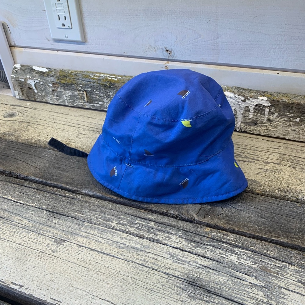 Baby Sun Hat w Shark Fins